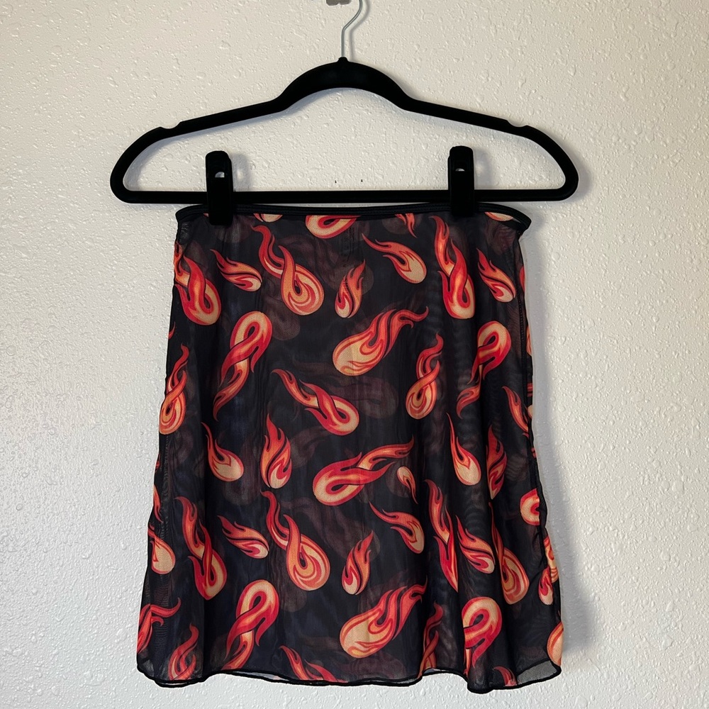 MESH BLACK SKIRT WITH FLAMES